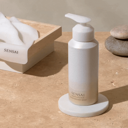 Image de SENSAI Absolute Silk Nettoyant Micro Mousse